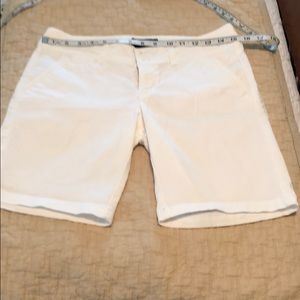 American Eagle Shorts size 4